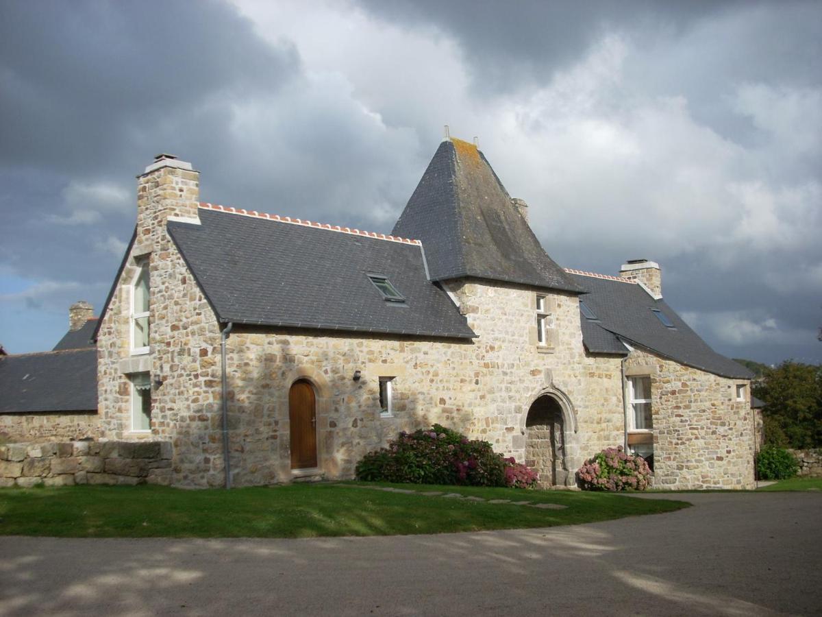 Gites Du Manoir De Goandour 卡松 外观 照片