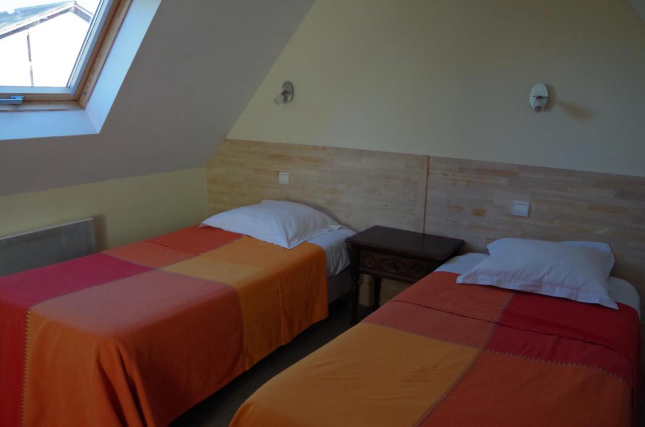 Gites Du Manoir De Goandour 卡松 外观 照片